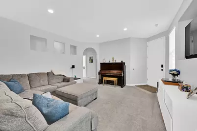 302 N Foxboro Dr, North Salt Lake, UT 84054 - Photo 3