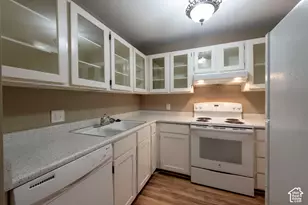 425 S 1000 E, Salt Lake City, UT 84102 - Photo 5