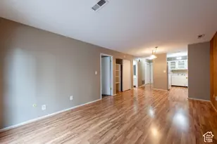 425 S 1000 E, Salt Lake City, UT 84102 - Photo 9