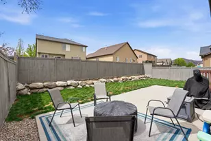 8757 N Jefferson Dr, Eagle Mountain, UT 84005 - Photo 5