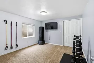 8757 N Jefferson Dr, Eagle Mountain, UT 84005 - Photo 29