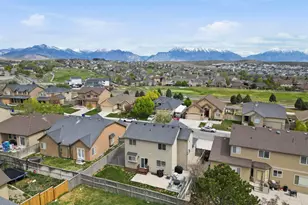 8757 N Jefferson Dr, Eagle Mountain, UT 84005 - Photo 37