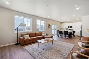 297 N Roundabout St, Saratoga Springs, UT 84045 - Photo 7