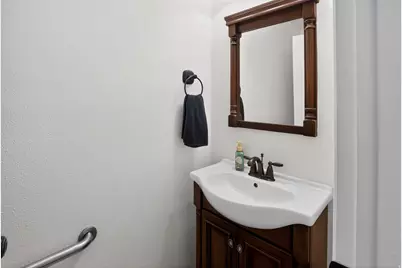 1019 E Maple Dr, Spanish Fork, UT 84660 - Photo 13