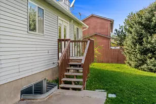 370 W 5600 S, Washington Terrace, UT 84405 - Photo 43