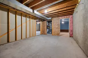 370 W 5600 S, Washington Terrace, UT 84405 - Photo 33
