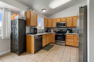 4224 W 5400 S, Roy, UT 84067 - Photo 5