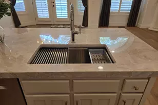 11176 S Midas Trail Rd, South Jordan, UT 84095 - Photo 9