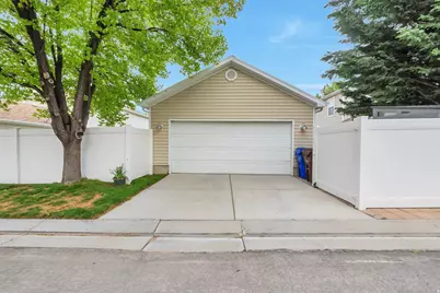 7909 N Weeping Ash Way, Eagle Mountain, UT 84005 - Photo 25