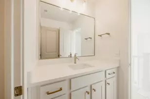 3008 N Kingbird Dr, Eagle Mountain, UT 84005 - Photo 13