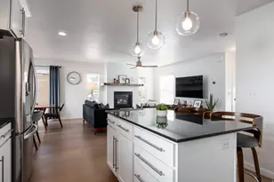 667 N Wall St, Salt Lake City, UT 84103 - Photo 13