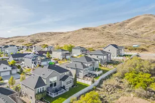 4272 N 400 W, Lehi, UT 84043 - Photo 43