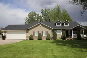 320 S 100 W, Malad City, ID 83252 - Photo 3