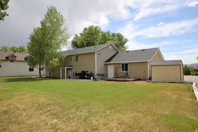 320 S 100 W, Malad City, ID 83252 - Photo 17