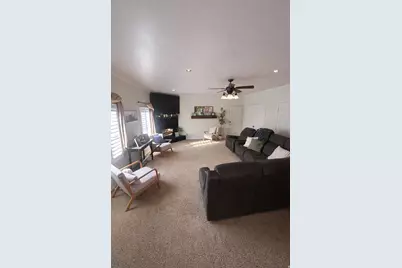 320 S 100 W, Malad City, ID 83252 - Photo 33