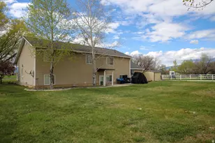 320 S 100 W, Malad City, ID 83252 - Photo 23