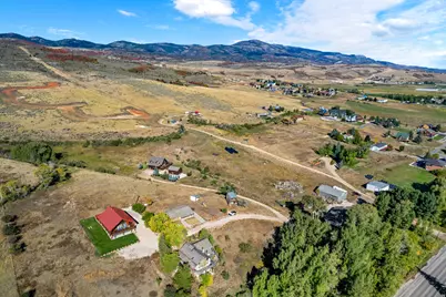 1118 S 198 St W #2, Garden City, UT 84028 - Photo 7