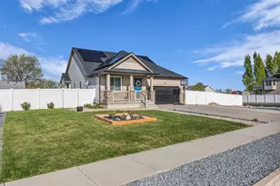 1373 N 2700 W, Clinton, UT 84015 - Photo 3