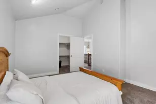 302 W Hidden Hollow Dr S, Orem, UT 84058 - Photo 27