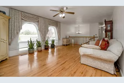 1860 E Spring Ln S, Holladay, UT 84117 - Photo 9