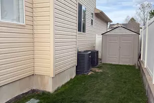 1453 S 400 E, Kaysville, UT 84037 - Photo 45