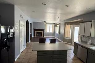 1453 S 400 E, Kaysville, UT 84037 - Photo 9