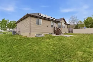4521 W 5625 S, Hooper, UT 84315 - Photo 31