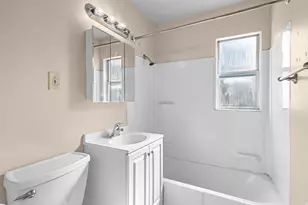 4594 S 250 E, Washington Terrace, UT 84405 - Photo 9