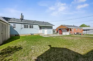 4594 S 250 E, Washington Terrace, UT 84405 - Photo 19