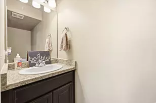 1805 W 5050 S, Roy, UT 84067 - Photo 13