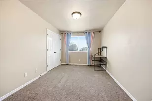 1805 W 5050 S, Roy, UT 84067 - Photo 11