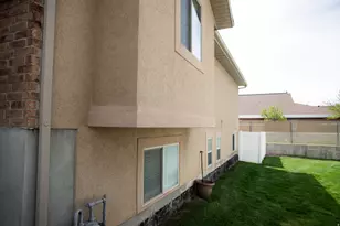 1013 W 3000 N, Pleasant View, UT 84414 - Photo 41