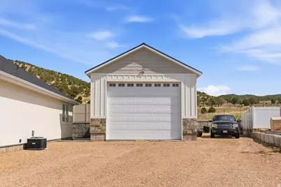 987 S 480 E, Nephi, UT 84648 - Photo 17