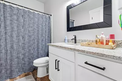 987 S 480 E, Nephi, UT 84648 - Photo 45