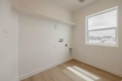 5233 S Paramount Dr, Riverdale, UT 84405 - Photo 31