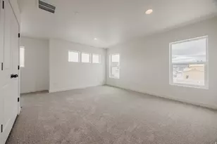 5233 S Paramount Dr, Riverdale, UT 84405 - Photo 29