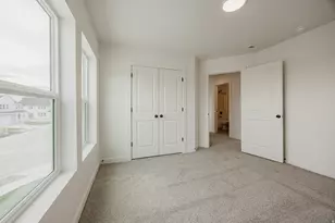 5233 S Paramount Dr, Riverdale, UT 84405 - Photo 35