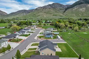 919 E 2050 N, North Ogden, UT 84414 - Photo 37