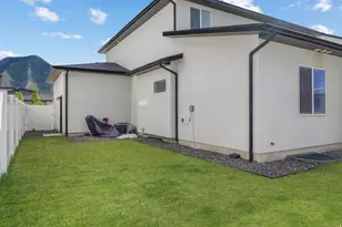 826 W Walnut Bark Ln, Mapleton, UT 84664 - Photo 31