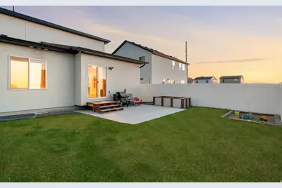 826 W Walnut Bark Ln, Mapleton, UT 84664 - Photo 33