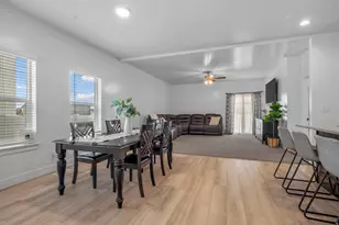 826 W Walnut Bark Ln, Mapleton, UT 84664 - Photo 11