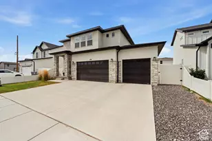 826 W Walnut Bark Ln, Mapleton, UT 84664 - Photo 3