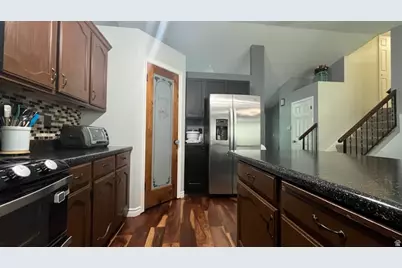 2509 W Masons Mile Dr, Taylorsville, UT 84129 - Photo 13