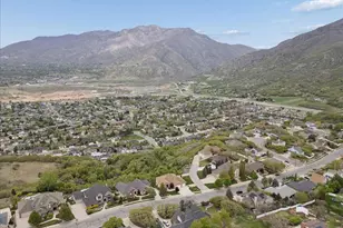 2455 E 3750 N, Layton, UT 84040 - Photo 7