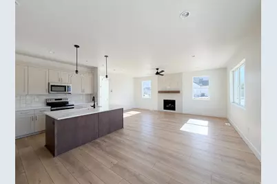 499 W 2030 N #26, Tooele, UT 84074 - Photo 7