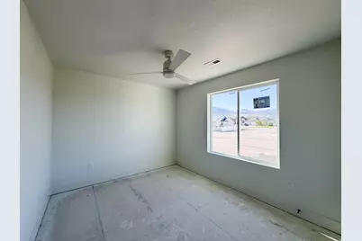 499 W 2030 N #26, Tooele, UT 84074 - Photo 11