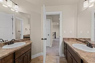 378 N Thurston Ln, Layton, UT 84040 - Photo 31