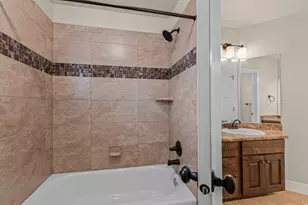 378 N Thurston Ln, Layton, UT 84040 - Photo 33