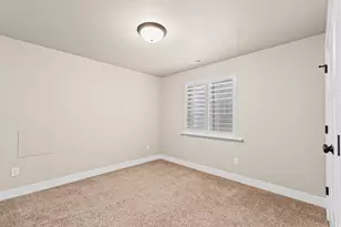 378 N Thurston Ln, Layton, UT 84040 - Photo 27
