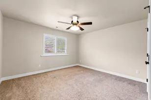 378 N Thurston Ln, Layton, UT 84040 - Photo 29